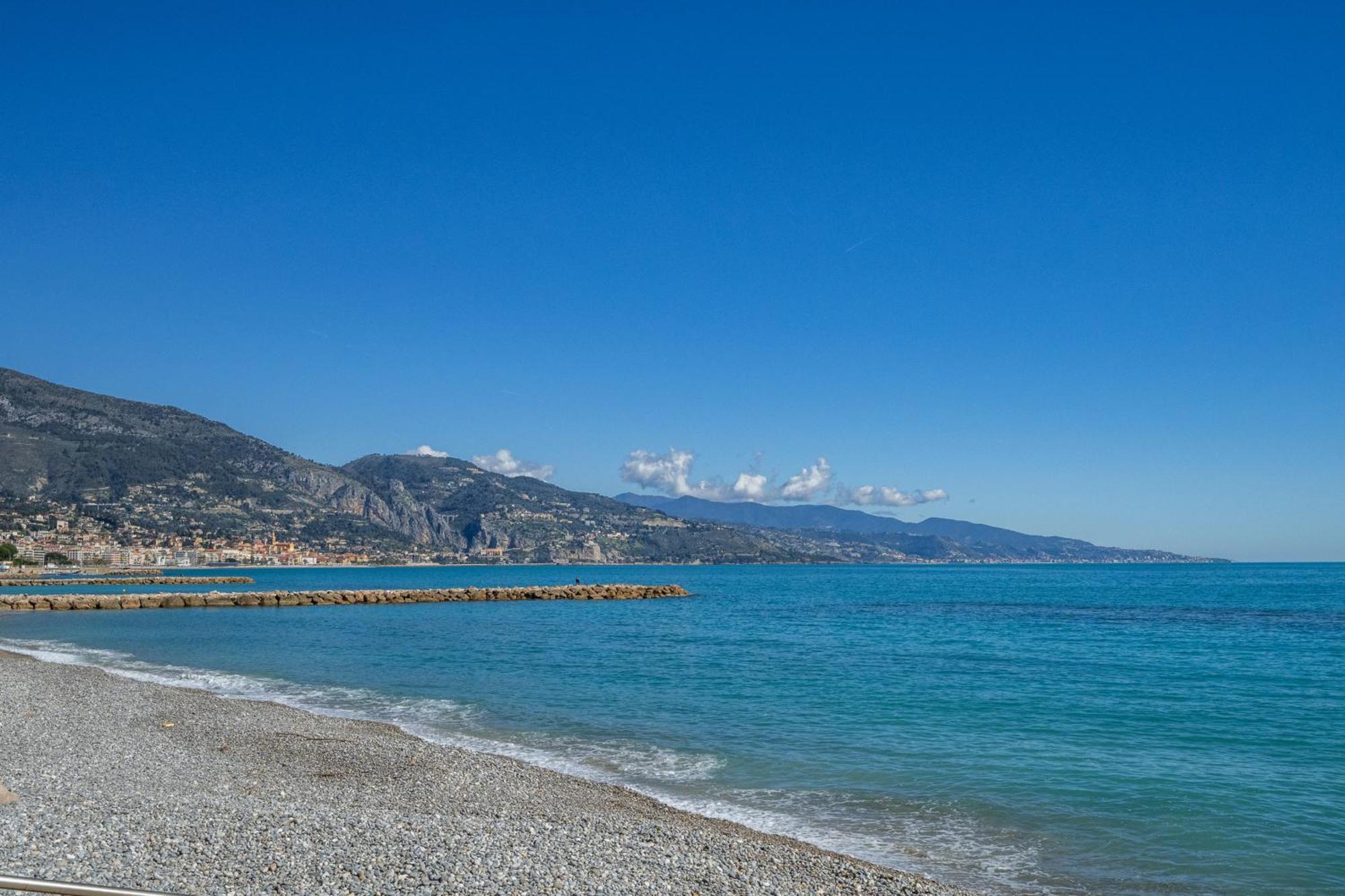 Le Coq Victor Hugo - Garage - Ac - Wifi - Quiet Lägenhet Roquebrune-Cap-Martin Exteriör bild